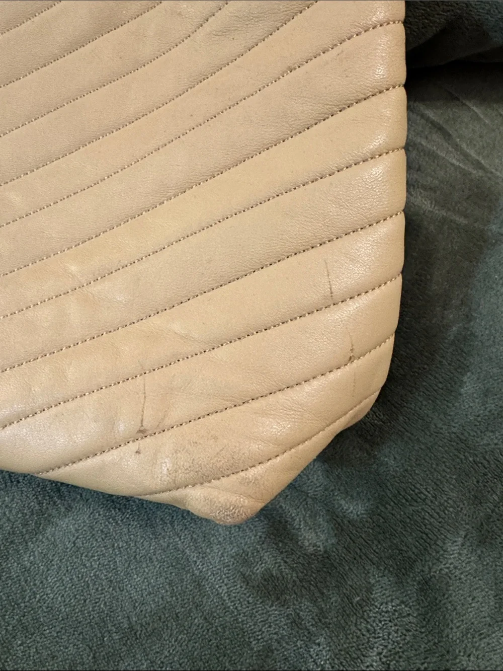 Tory Burch Quilted Leather Shoulder Bag in Nude Blush with Gold Hardware